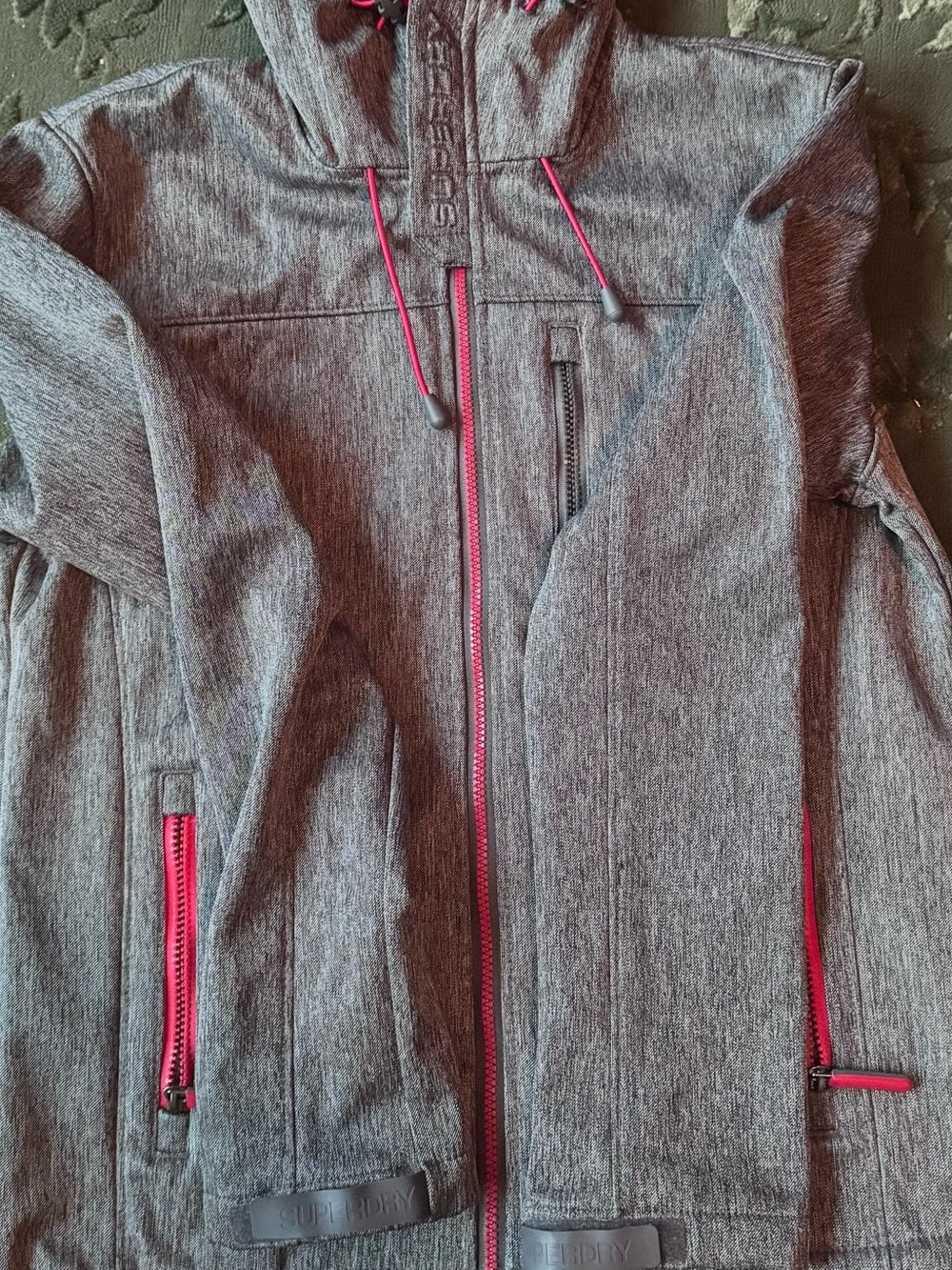 Superdry Windtrekkar Gray Heather Softshell Jacket with Red Accents